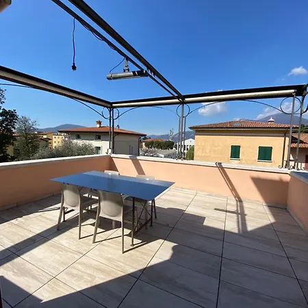 Holiday home Penelope Al Intero Villino Con Terrazza Vista Iseo
